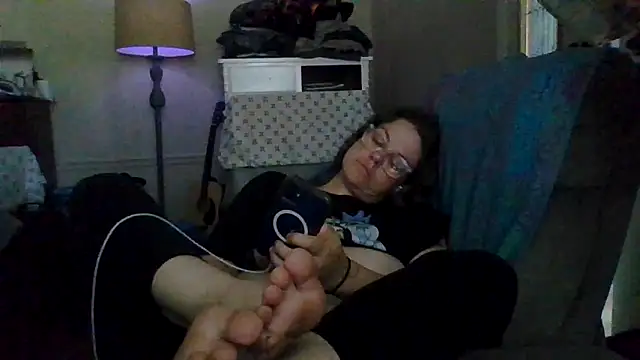 Snapshot of velvetta_ chatting on September 2025 03:23:01 PM velvetta  online show from September 2025 03:23:01 PM