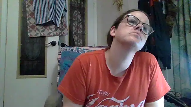 Snapshot of velvetta_ chatting on October 2025 07:41:01 AM velvetta  online show from October 2025 07:41:01 AM
