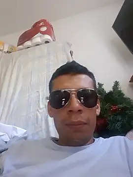 Snapshot of josehot151515 chatting on January 2026 03:03:01 PM josehot151515 online show from January 2026 03:03:01 PM