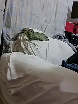 Snapshot of josehot151515 chatting on February 2026 02:04:02 PM josehot151515 online show from February 2026 02:04:02 PM