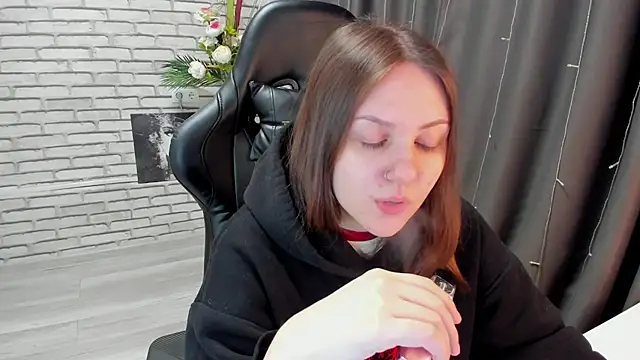 Snapshot of Kvetachka chatting on March 2025 01:04:02 AM Kvetachka online show from March 2025 01:04:02 AM