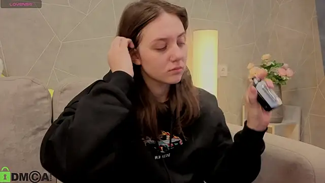 Snapshot of Kvetachka chatting on September 2025 11:50:01 PM Kvetachka online show from September 2025 11:50:01 PM