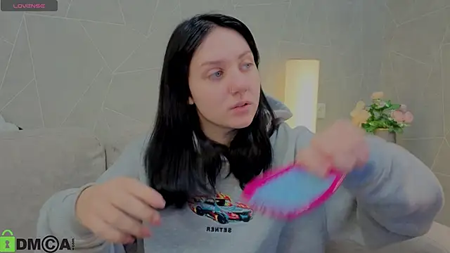 Snapshot of Kvetachka chatting on September 2025 12:25:02 AM Kvetachka online show from September 2025 12:25:02 AM