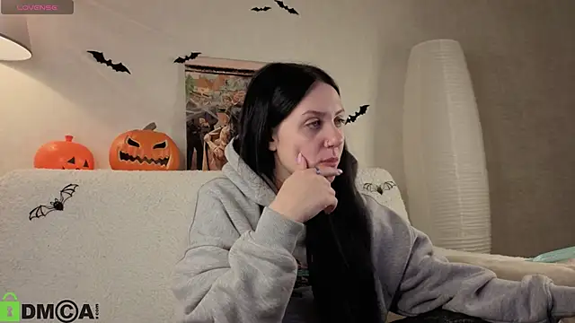 Snapshot of Kvetachka chatting on October 2025 01:09:02 AM Kvetachka online show from October 2025 01:09:02 AM