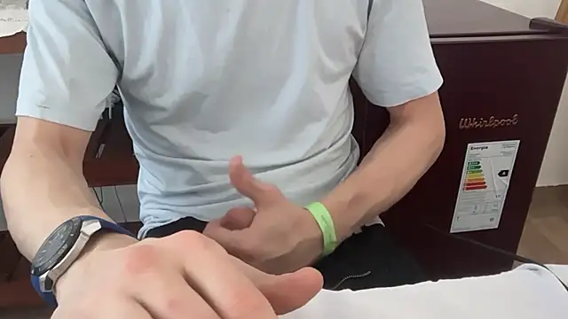 nicolaaaaas online show from October 2025 08:40:02 PM