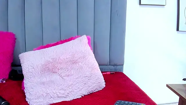 Snapshot of bathory_vamps chatting on March 2025 04:26:01 PM bathory vamps online show from March 2025 04:26:01 PM