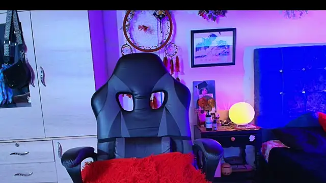 Snapshot of bathory_vamps chatting on November 2025 02:17:01 PM bathory vamps online show from November 2025 02:17:01 PM