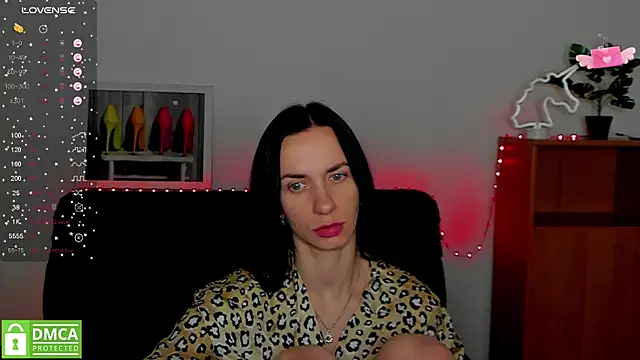 annakillianox online show from January 2025 12:35:01 PM