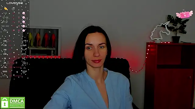 annakillianox online show from February 2025 12:28:01 PM