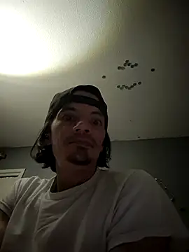 Snapshot of gifted723 chatting on October 2025 01:33:02 PM gifted723 online show from October 2025 01:33:02 PM