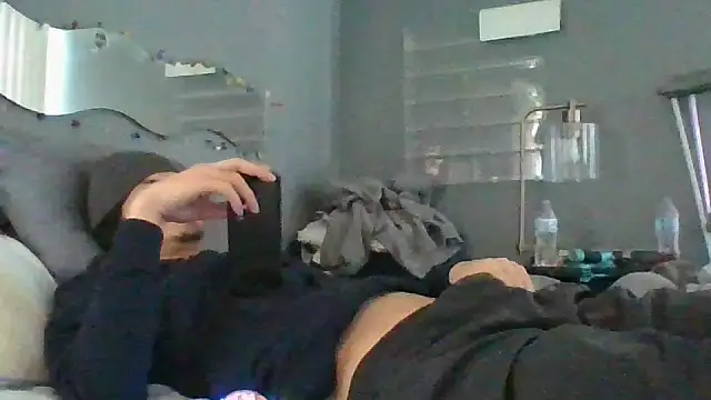 Snapshot of gifted723 chatting on November 2025 06:34:01 PM gifted723 online show from November 2025 06:34:01 PM