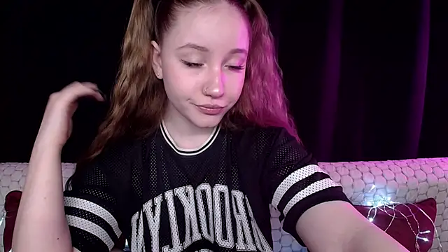 SindiWatsoon online show from December 2024 12:06:01 PM