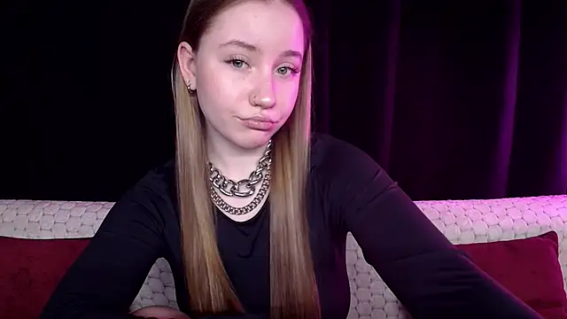 SindiWatsoon online show from January 2025 01:11:01 PM