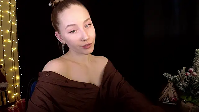 Snapshot of SindiWatsoon chatting on January 2026 12:32:02 PM SindiWatsoon online show from January 2026 12:32:02 PM