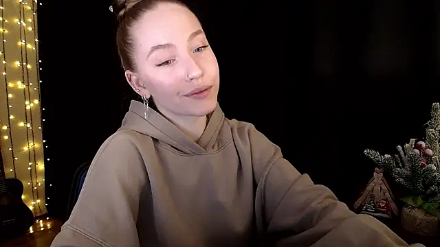 Snapshot of SindiWatsoon chatting on January 2026 02:21:02 PM SindiWatsoon online show from January 2026 02:21:02 PM