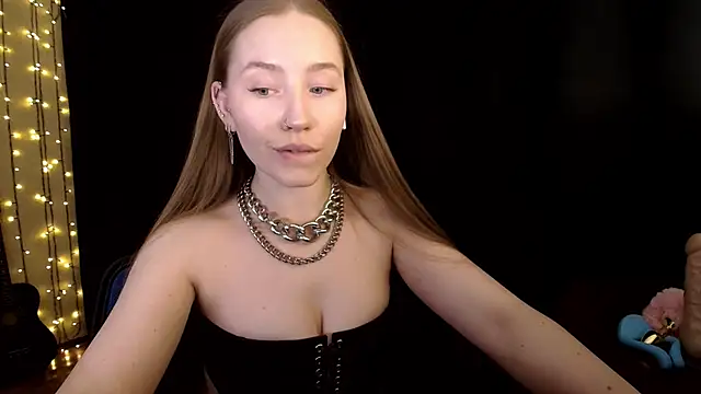 Snapshot of SindiWatsoon chatting on February 2026 03:33:02 PM SindiWatsoon online show from February 2026 03:33:02 PM