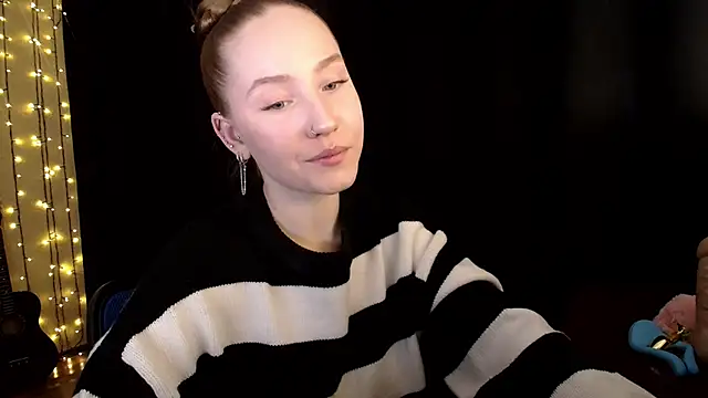 Snapshot of SindiWatsoon chatting on February 2026 01:27:01 PM SindiWatsoon online show from February 2026 01:27:01 PM