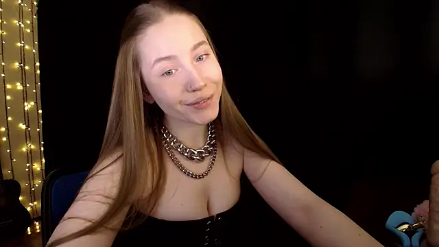 Snapshot of SindiWatsoon chatting on February 2026 07:10:01 PM SindiWatsoon online show from February 2026 07:10:01 PM