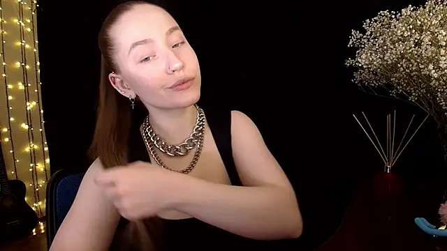 Snapshot of SindiWatsoon chatting on March 2026 03:07:02 PM SindiWatsoon online show from March 2026 03:07:02 PM