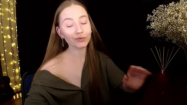 Snapshot of SindiWatsoon chatting on March 2026 06:03:01 PM SindiWatsoon online show from March 2026 06:03:01 PM