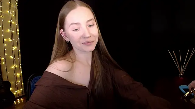 Snapshot of SindiWatsoon chatting on March 2026 04:13:01 PM SindiWatsoon online show from March 2026 04:13:01 PM