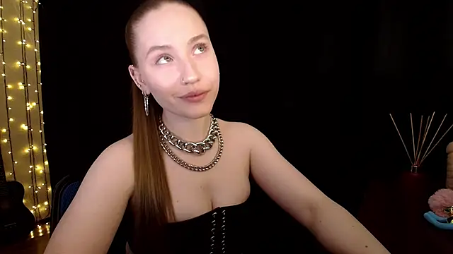 Snapshot of SindiWatsoon chatting on April 2026 05:14:02 PM SindiWatsoon online show from April 2026 05:14:02 PM