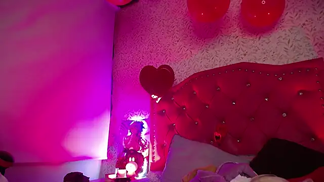 luly pink online show from February 2026 03:33:01 AM