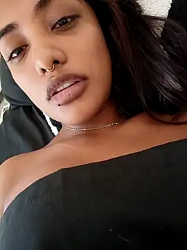 Snapshot of VictoireFeller chatting on September 2025 03:12:02 PM VictoireFeller online show from September 2025 03:12:02 PM