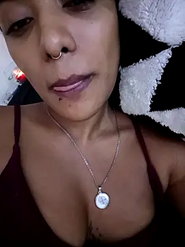 Snapshot of VictoireFeller chatting on September 2025 03:41:02 AM VictoireFeller online show from September 2025 03:41:02 AM