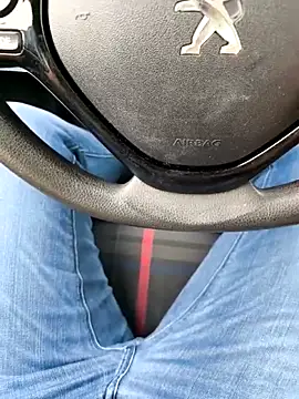 onbifeet online show from October 2025 01:34:02 PM