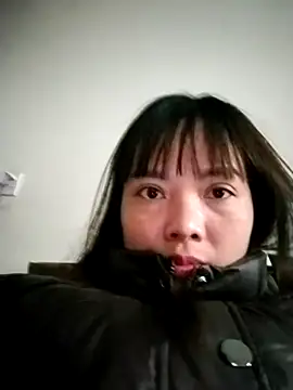 Snapshot of Lady-big91 chatting on December 2024 09:50:01 AM Lady-big91 online show from December 2024 09:50:01 AM