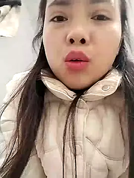 Snapshot of Lady-big91 chatting on January 2025 04:23:01 AM Lady-big91 online show from January 2025 04:23:01 AM