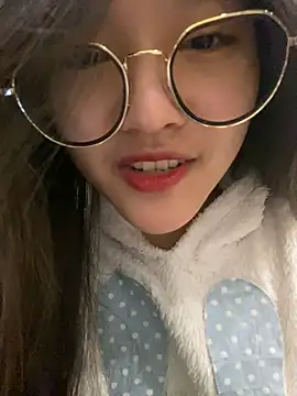 Krixxi22 online show from January 2025 03:25:01 PM