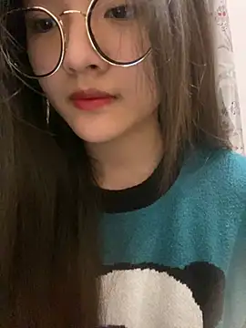 Krixxi22 online show from February 2025 03:52:01 PM