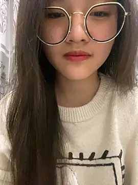 Krixxi22 online show from February 2025 03:05:02 PM