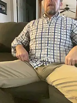 Realybigdill online show from December 2025 06:47:01 PM