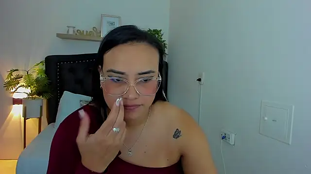 zoe danae  online show from March 2025 12:09:02 PM