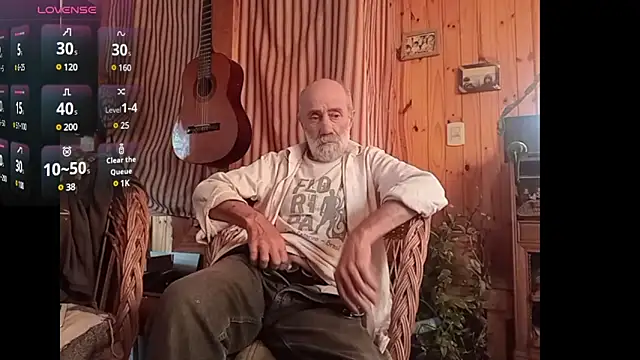 Snapshot of papifacu chatting on March 2025 04:33:02 PM papifacu online show from March 2025 04:33:02 PM