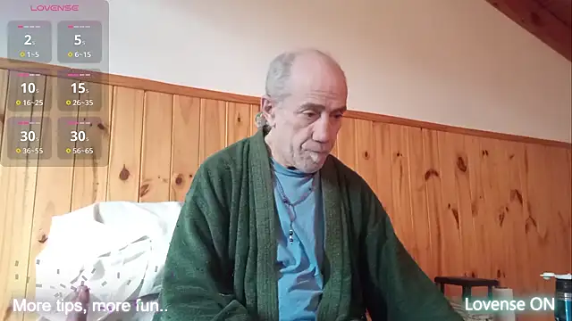 Snapshot of papifacu chatting on September 2025 12:21:01 PM papifacu online show from September 2025 12:21:01 PM