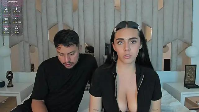 Snapshot of 1m_valery chatting on December 2024 04:56:02 AM 1m valery online show from December 2024 04:56:02 AM