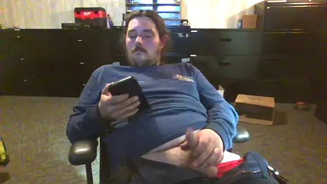 Snapshot of daddysmalldick502 chatting on April 2026 05:14:01 PM daddysmalldick502 online show from April 2026 05:14:01 PM