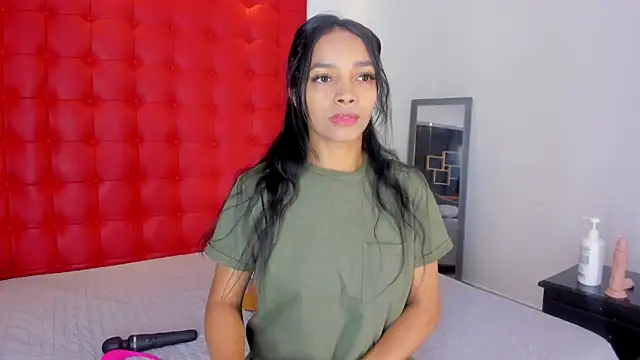 Daliana Beck online show from November 2025 08:30:02 PM