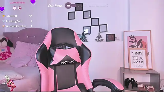 Kenia tompson01 online show from October 2025 09:13:02 PM