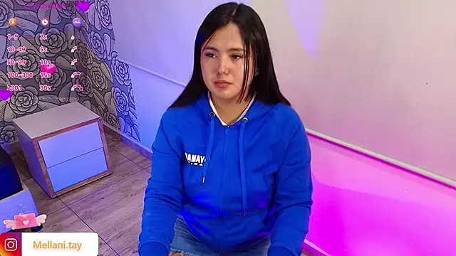 Snapshot of Mellani_tay chatting on February 2025 04:18:02 AM Mellani tay online show from February 2025 04:18:02 AM