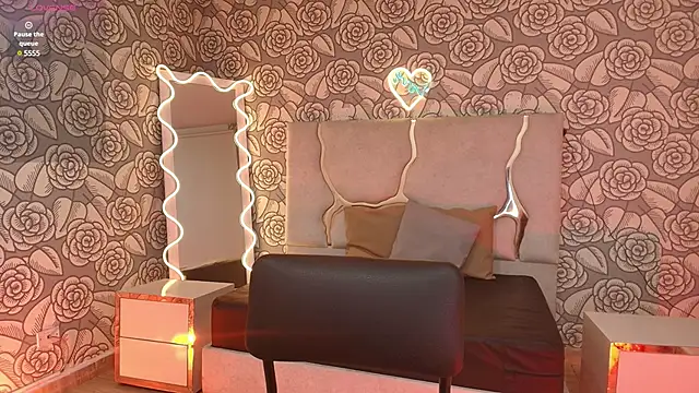 Snapshot of Mellani_tay chatting on February 2025 09:25:02 AM Mellani tay online show from February 2025 09:25:02 AM