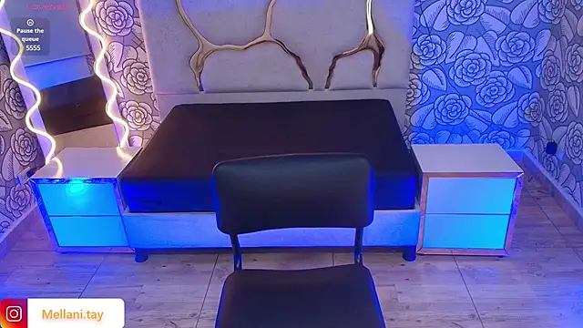 Snapshot of Mellani_tay chatting on March 2025 03:26:01 AM Mellani tay online show from March 2025 03:26:01 AM