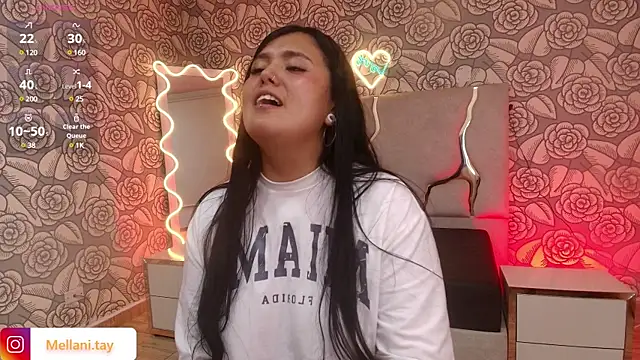 Snapshot of Mellani_tay chatting on March 2025 09:30:01 AM Mellani tay online show from March 2025 09:30:01 AM