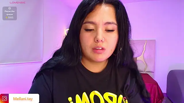 Snapshot of Mellani_tay chatting on March 2025 05:41:02 PM Mellani tay online show from March 2025 05:41:02 PM