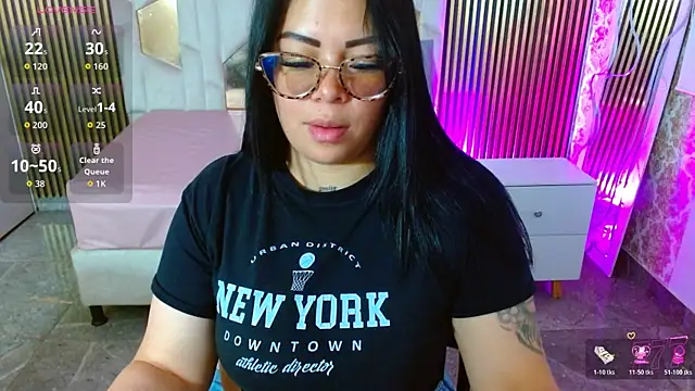 martinna tay online show from July 2026 03:25:02 AM