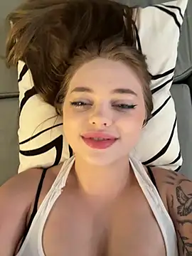 Snapshot of DanySteysi chatting on March 2026 06:19:01 AM DanySteysi online show from March 2026 06:19:01 AM